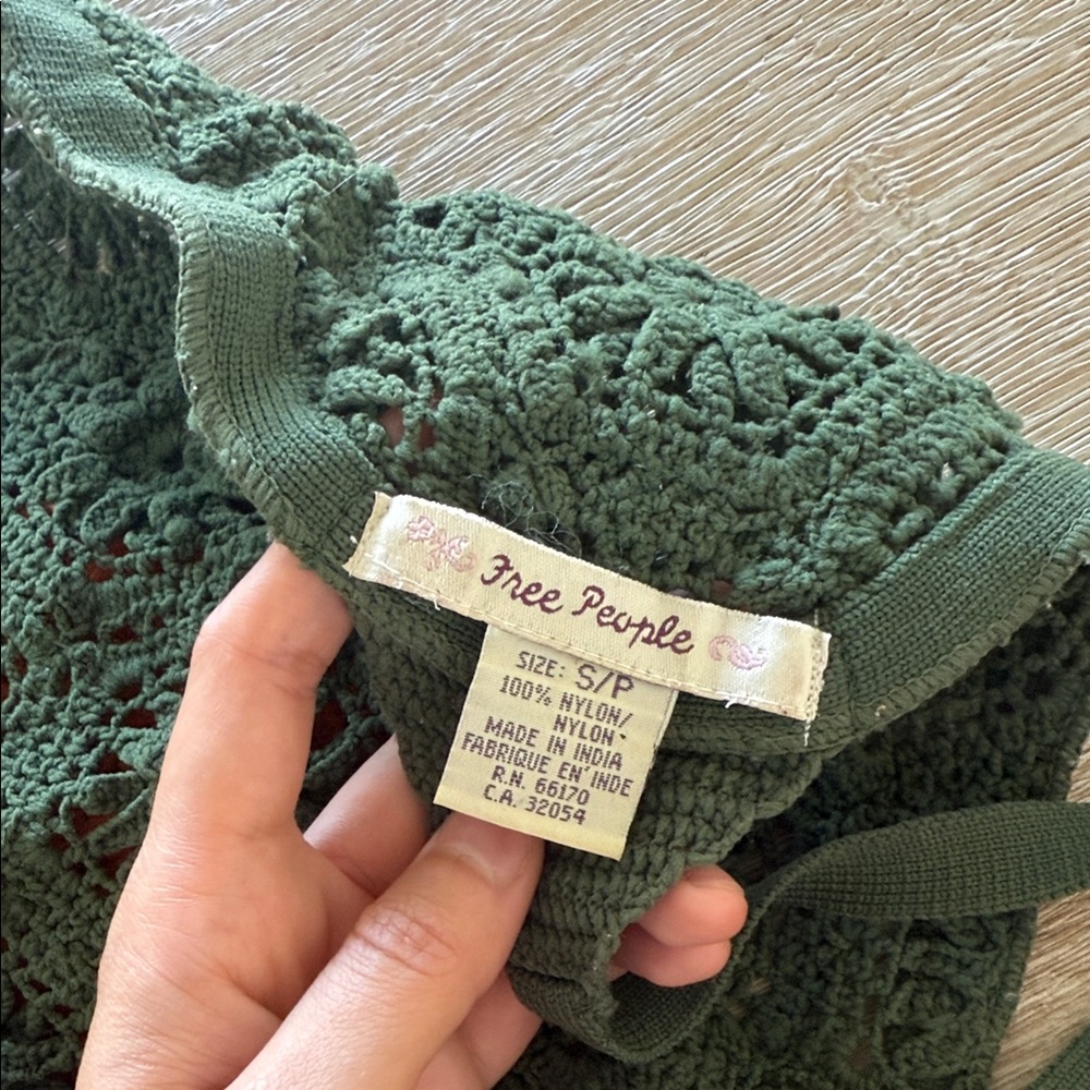 Free People Orange and Dark Green Crochet Crop Tops - Picture 2 of 3